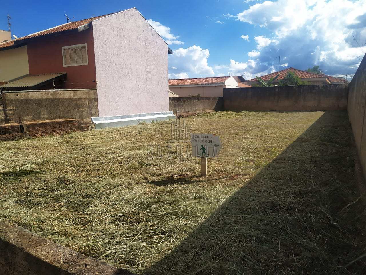 Terreno à venda, 381m² - Foto 1