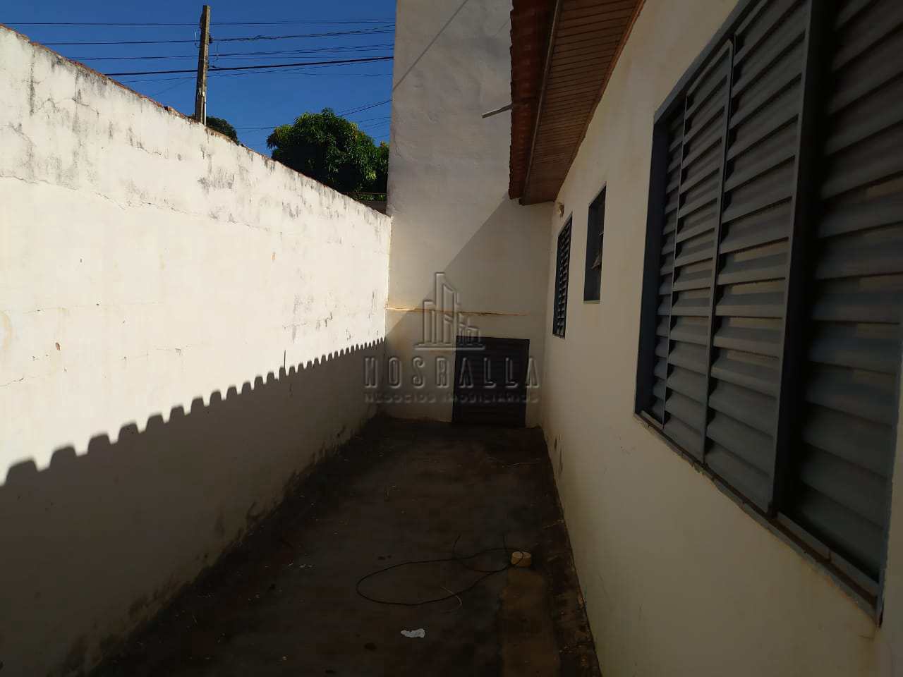 Casa à venda com 2 quartos, 300m² - Foto 17