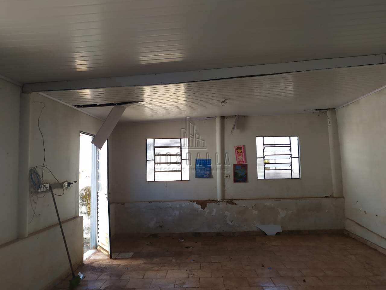 Casa à venda com 2 quartos, 300m² - Foto 19