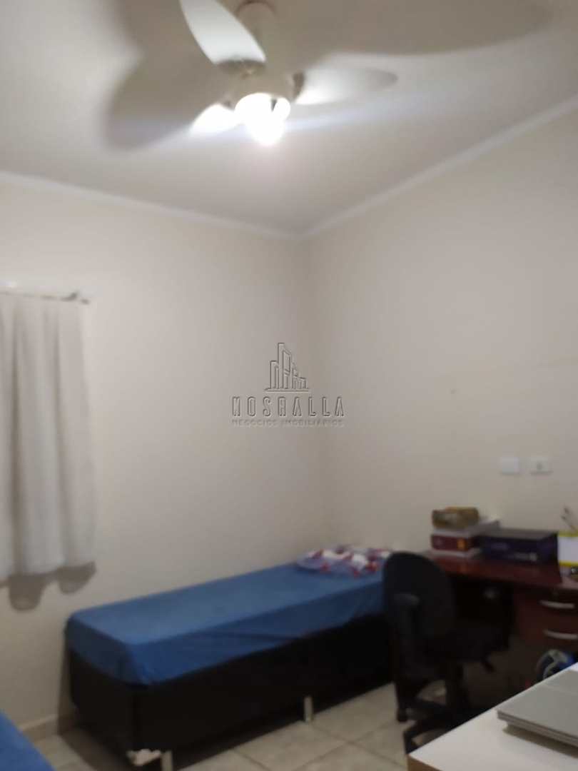 Casa à venda com 2 quartos, 250m² - Foto 13