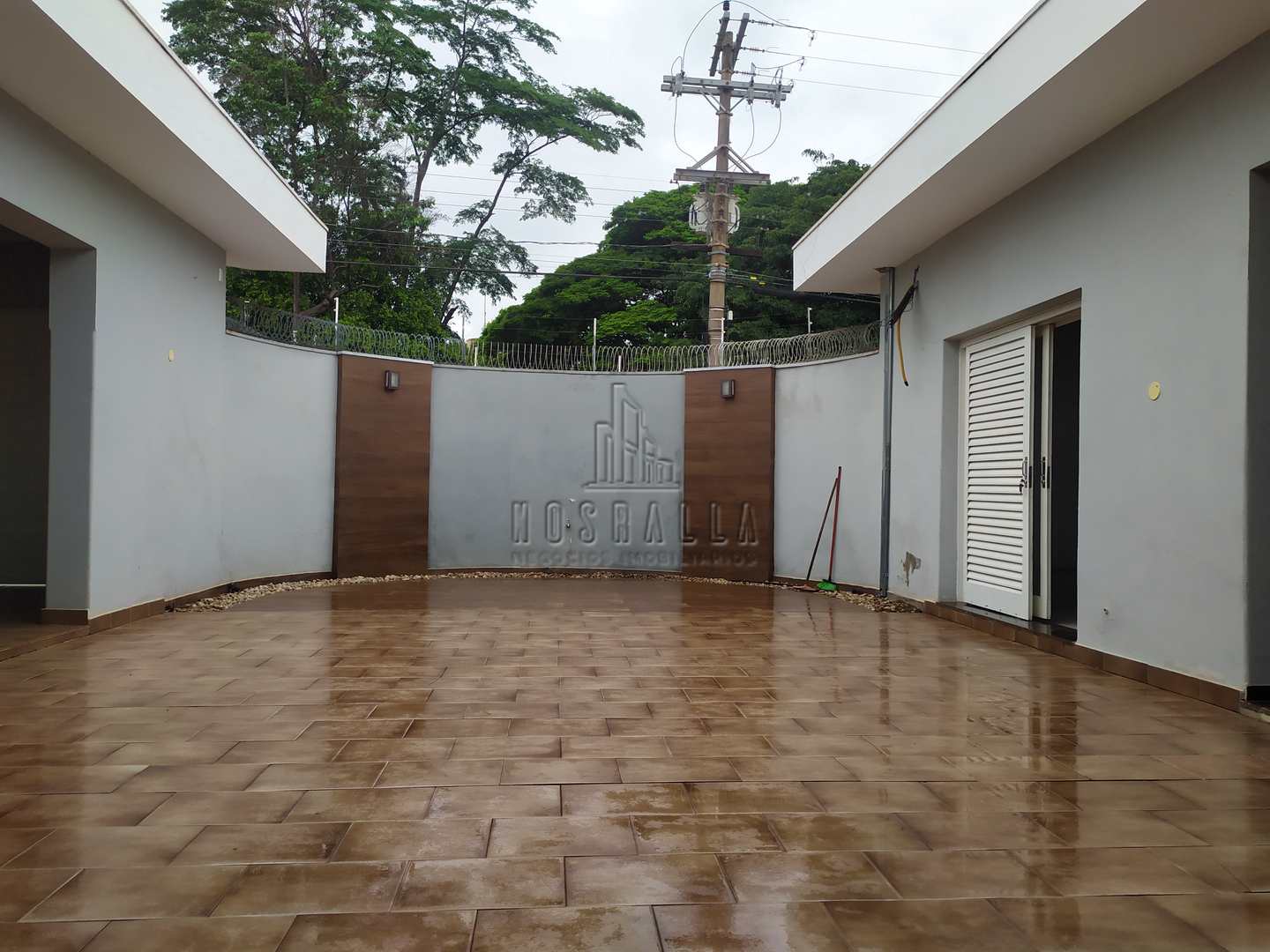 Casa para alugar com 3 quartos, 734m² - Foto 10