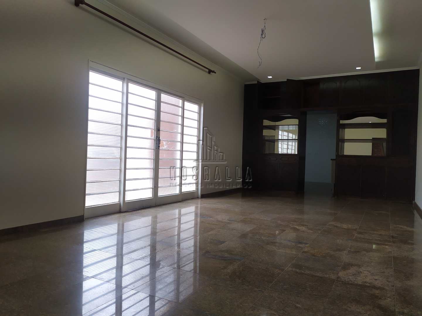 Casa para alugar com 3 quartos, 734m² - Foto 46