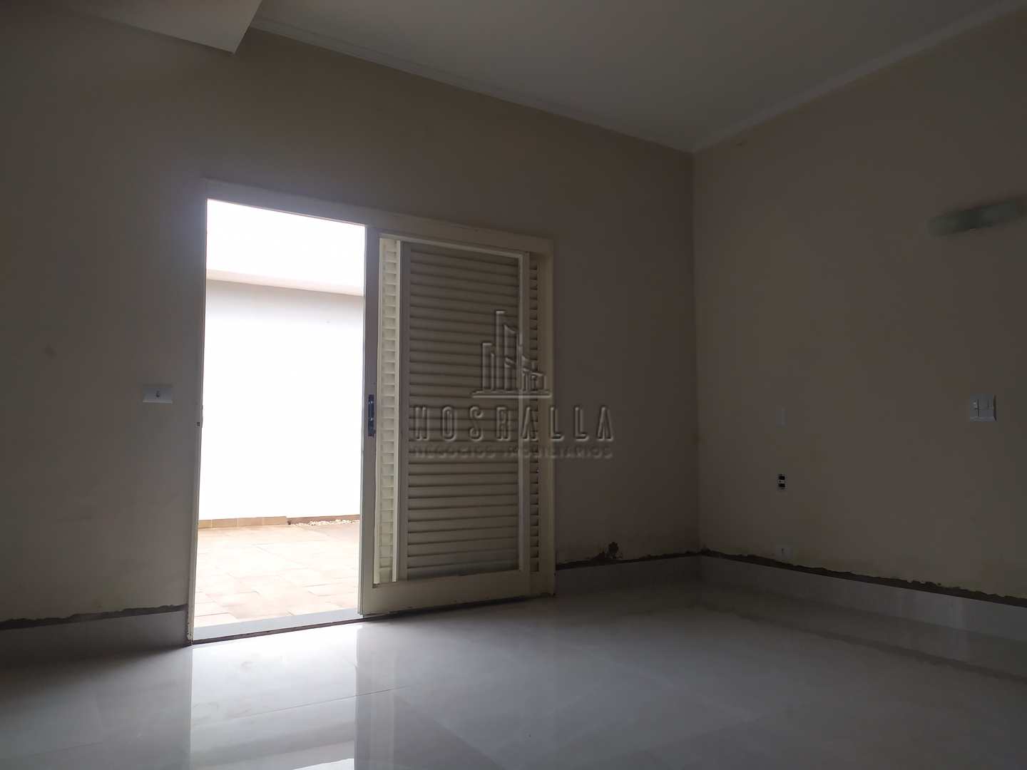 Casa para alugar com 3 quartos, 734m² - Foto 15