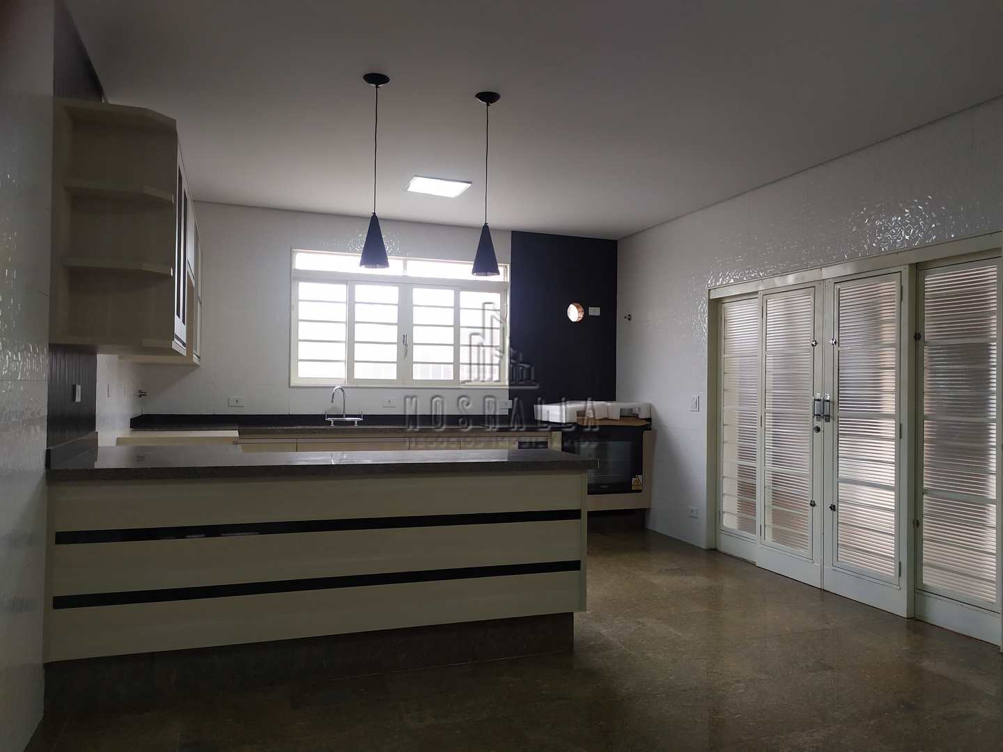 Casa para alugar com 3 quartos, 734m² - Foto 49