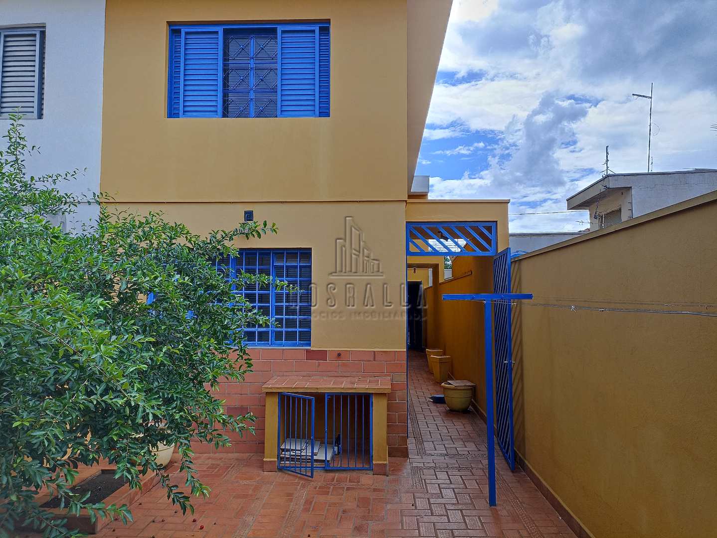 Sobrado à venda com 2 quartos, 150m² - Foto 11