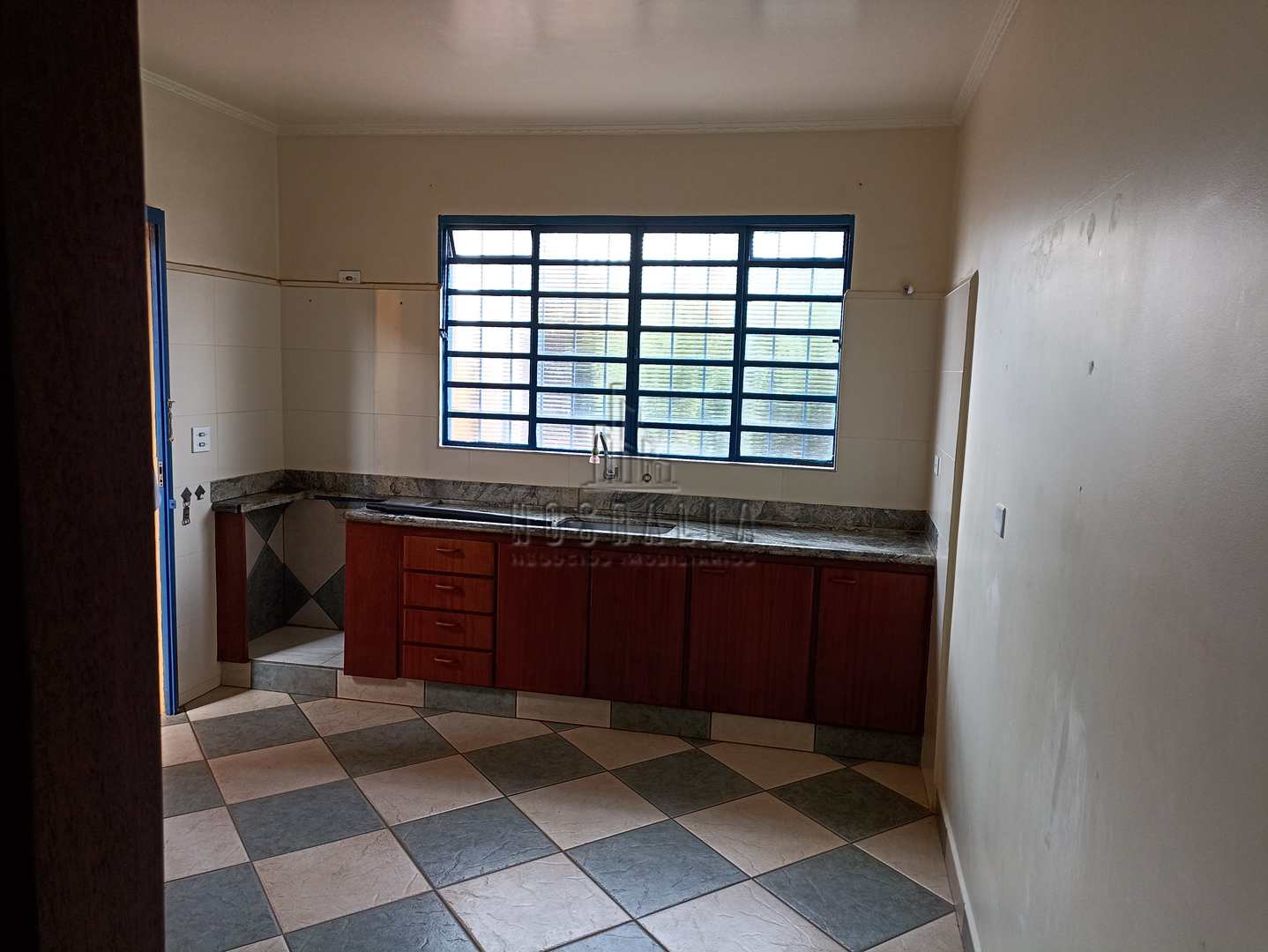 Sobrado à venda com 2 quartos, 150m² - Foto 9