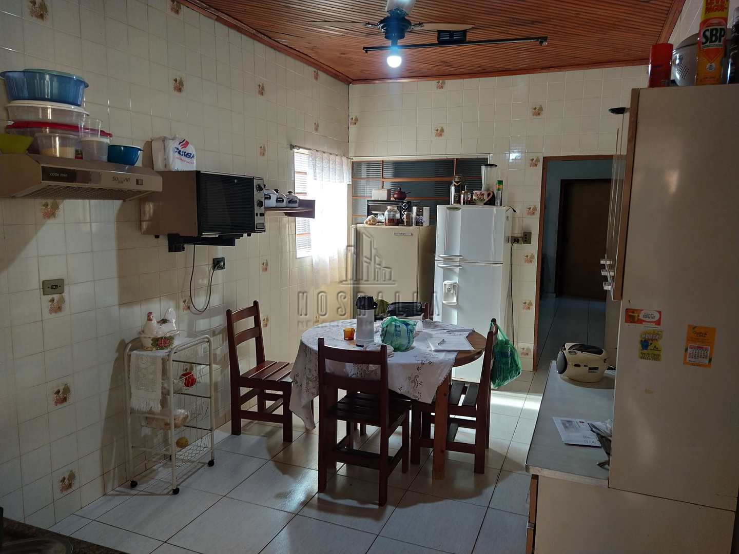 Casa à venda com 3 quartos, 224m² - Foto 3