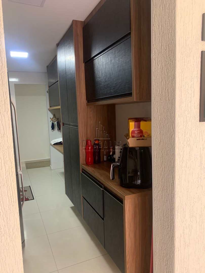 Apartamento à venda com 2 quartos, 63m² - Foto 15