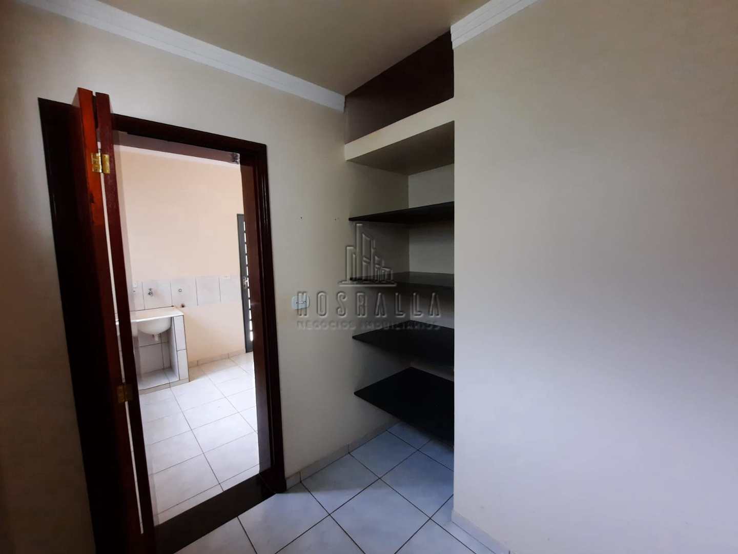 Casa à venda com 3 quartos, 358m² - Foto 11