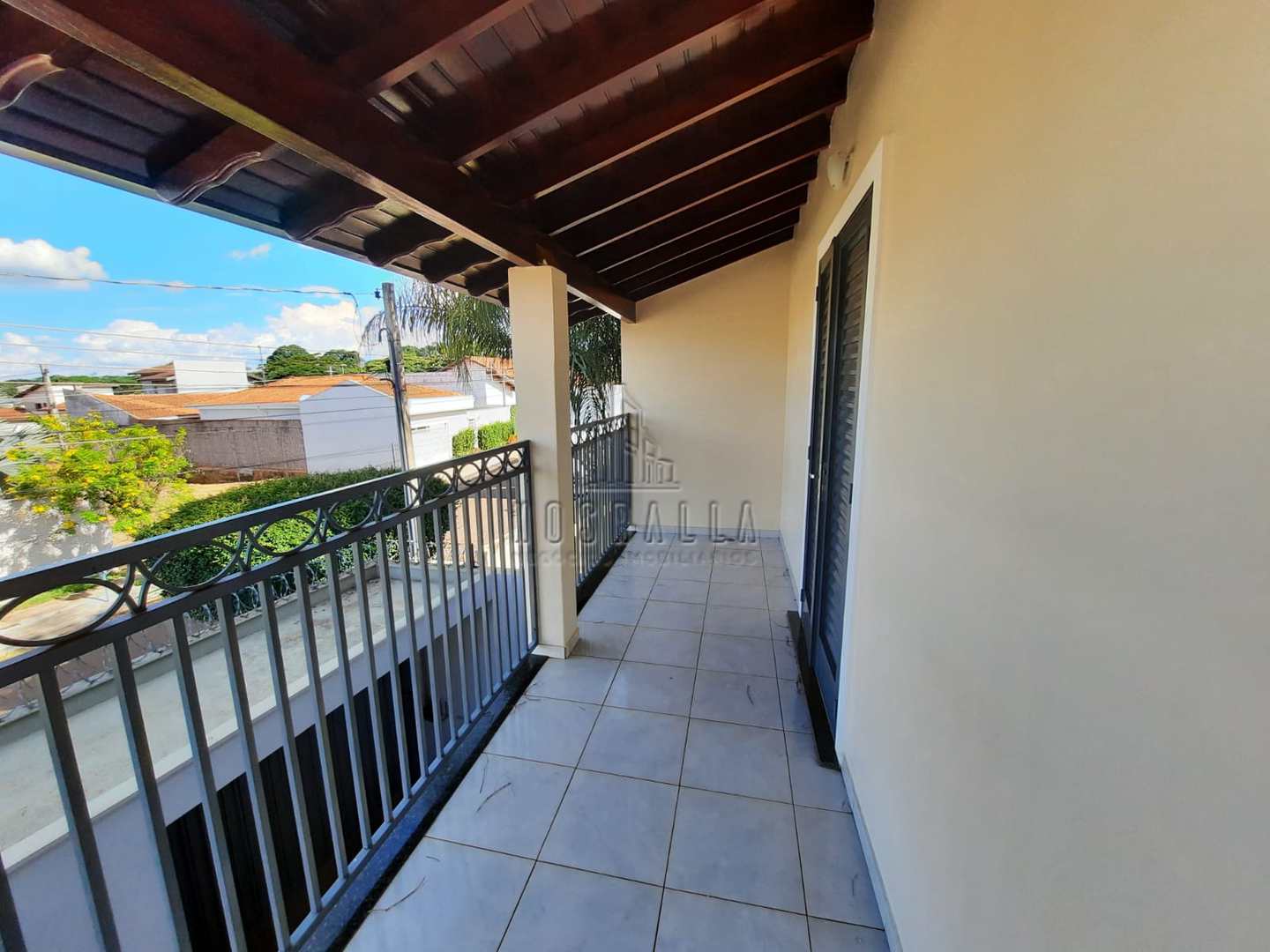 Casa à venda com 3 quartos, 358m² - Foto 4