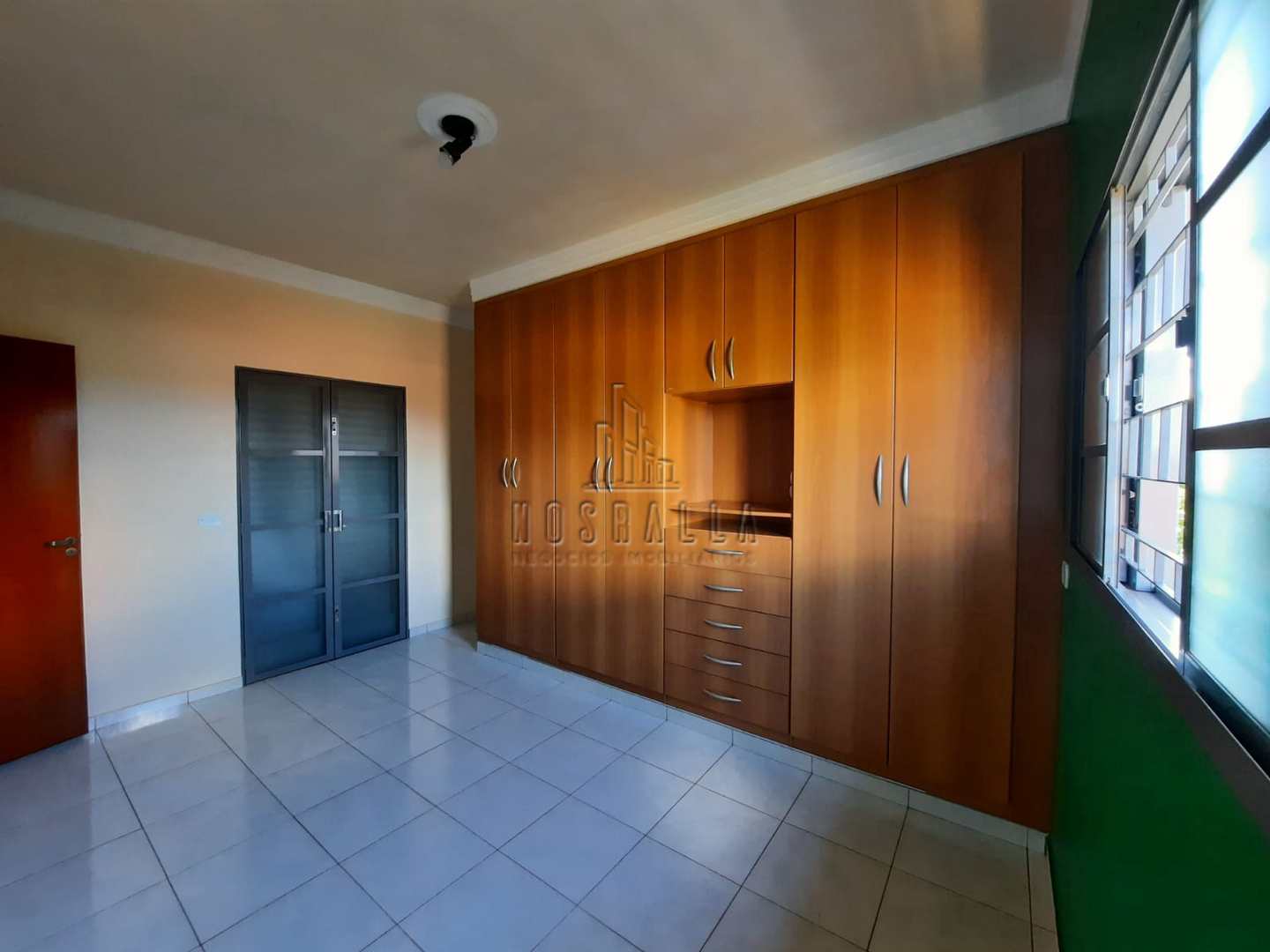 Casa à venda com 3 quartos, 358m² - Foto 25