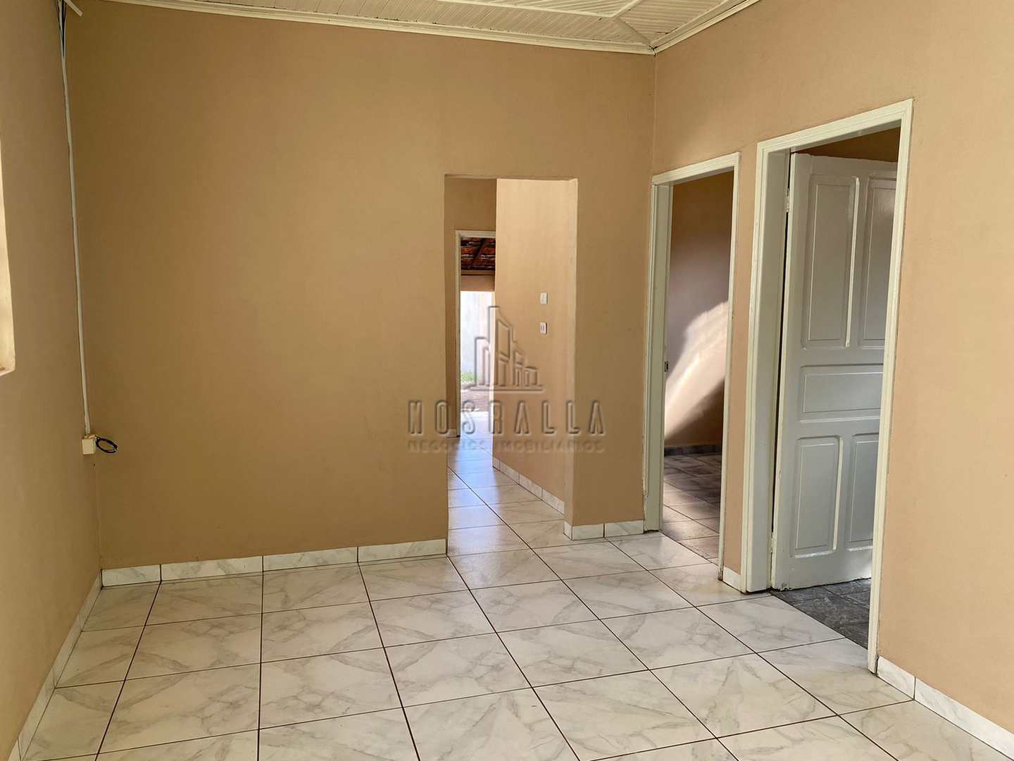 Casa à venda com 3 quartos, 395m² - Foto 1