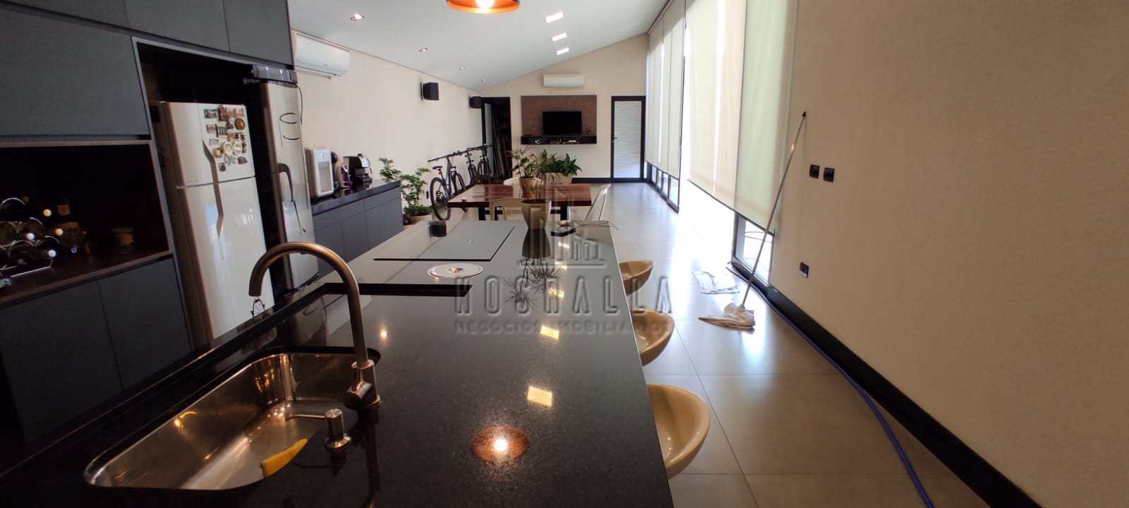 Casa à venda com 3 quartos, 415m² - Foto 3