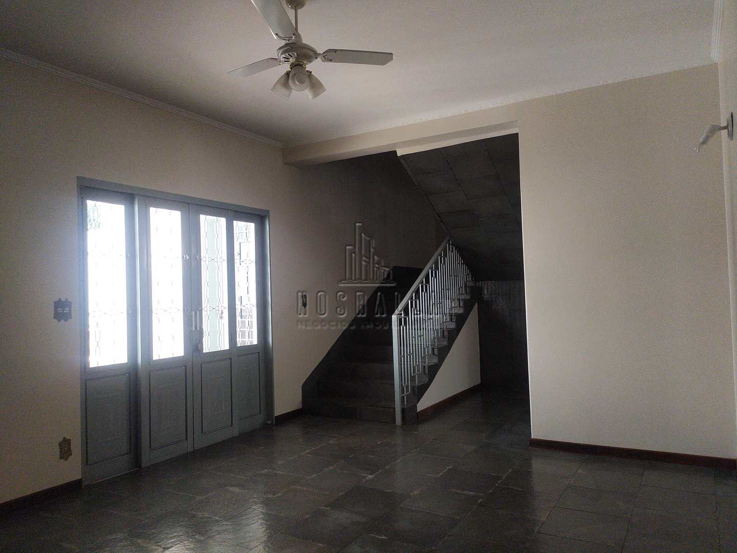 Sobrado à venda com 4 quartos, 484m² - Foto 15