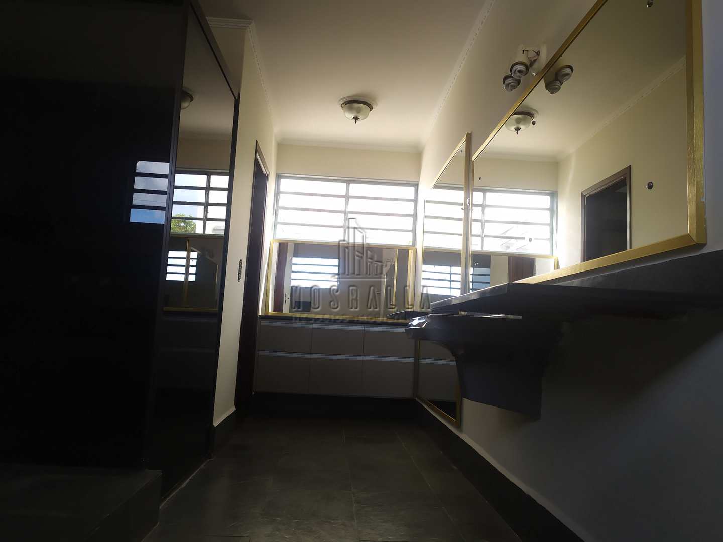 Sobrado à venda com 4 quartos, 484m² - Foto 45