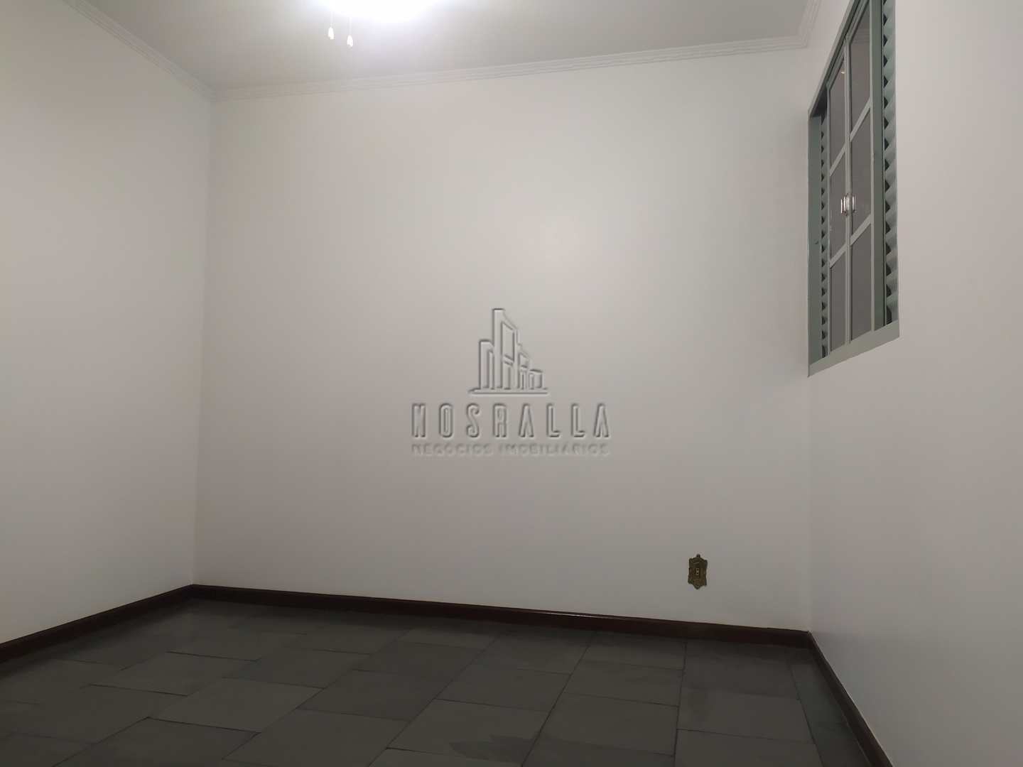 Sobrado à venda com 4 quartos, 484m² - Foto 31