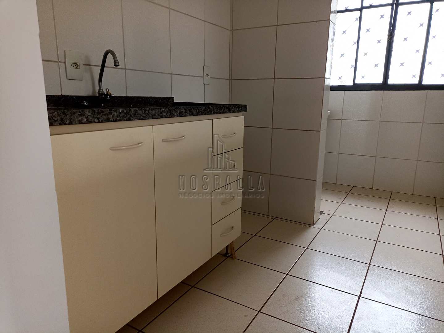 Apartamento para alugar com 2 quartos, 60m² - Foto 12