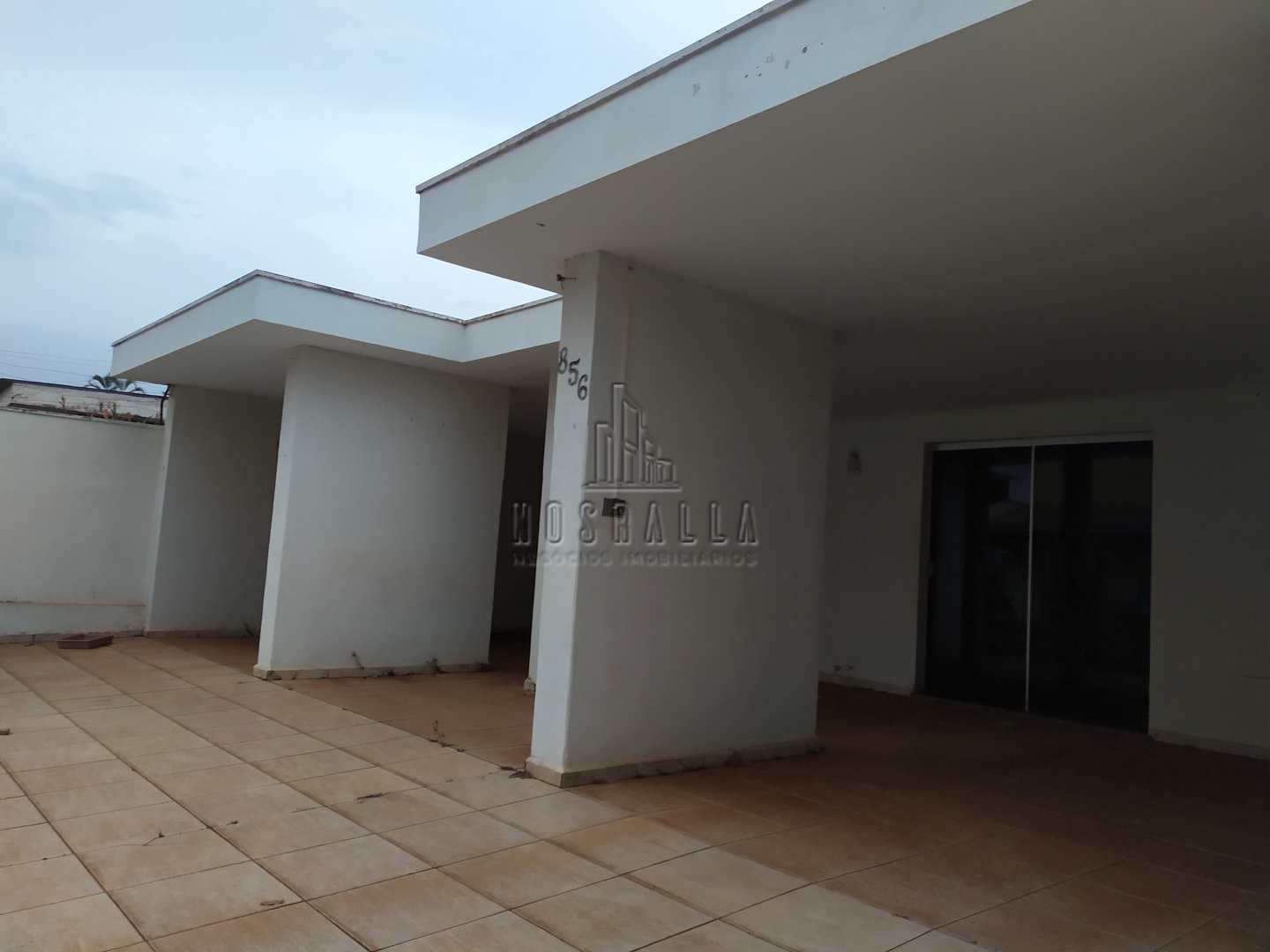 Casa de Condomínio à venda com 3 quartos, 190m² - Foto 1