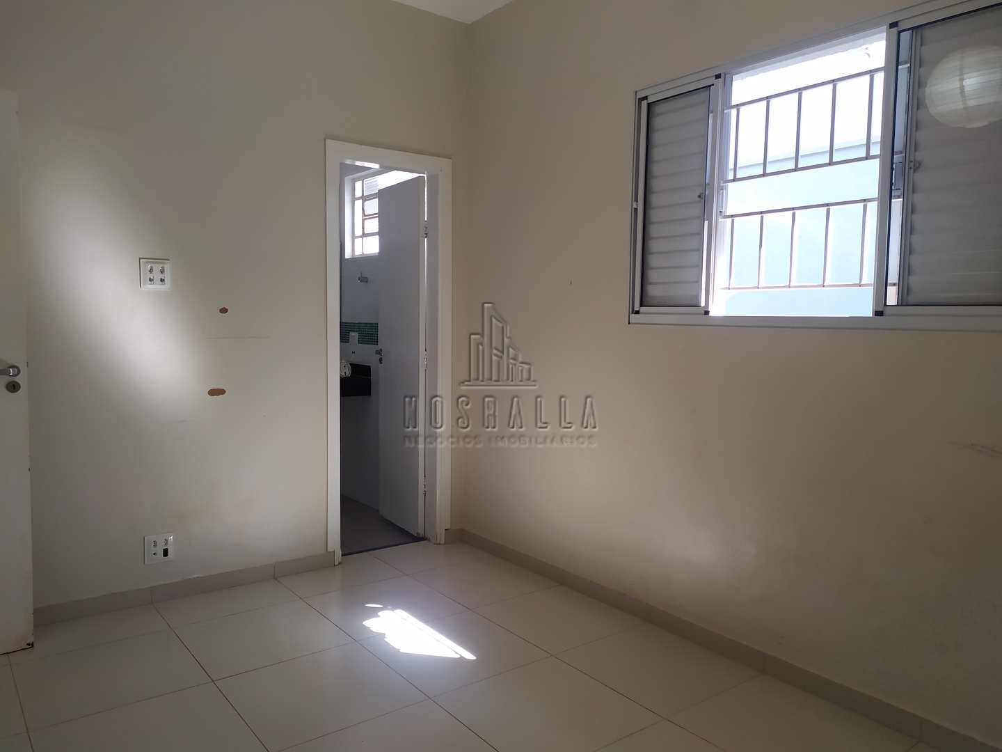 Casa à venda com 4 quartos, 187m² - Foto 12