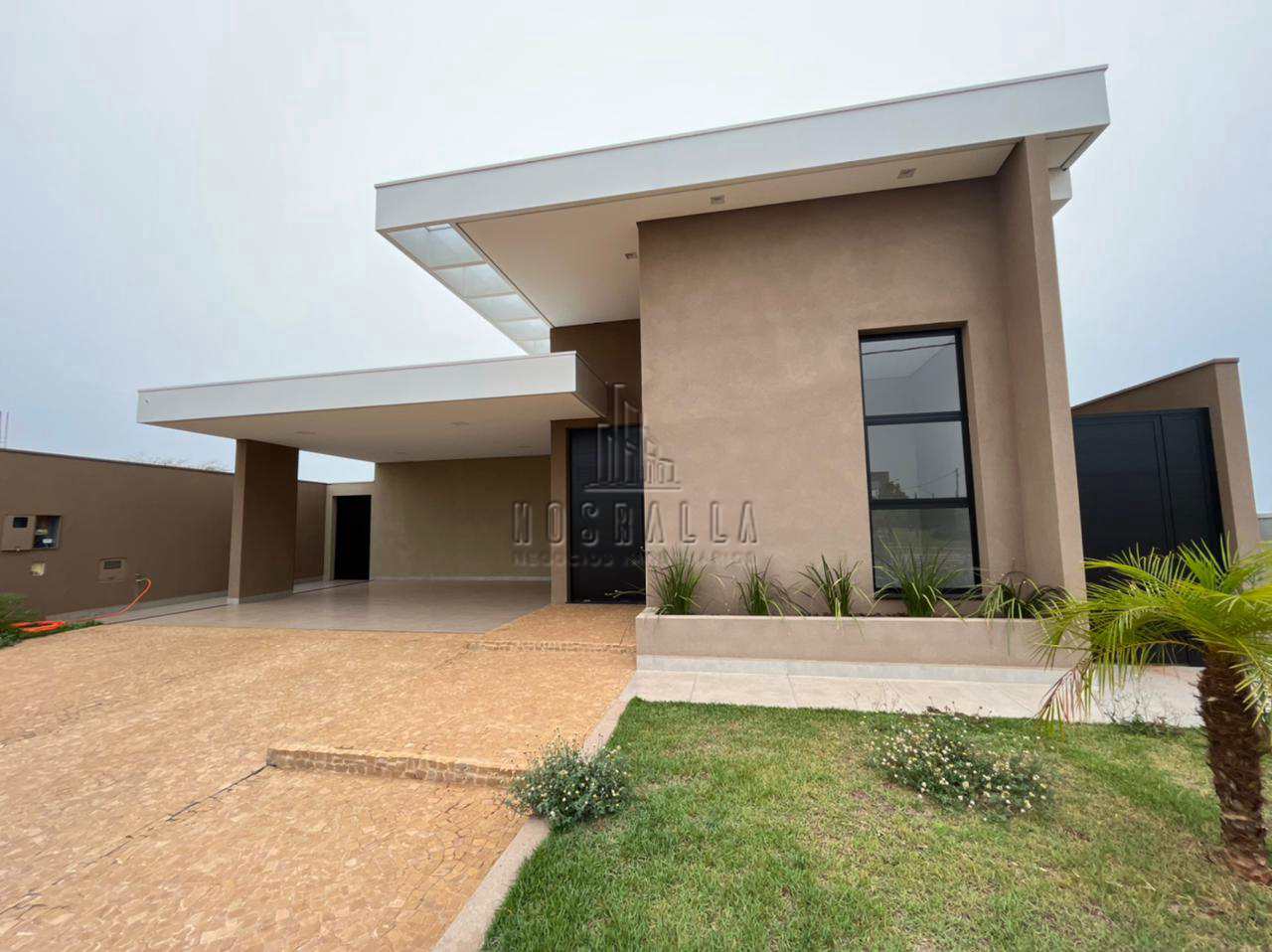 Casa de Condomínio à venda, 210m² - Foto 1