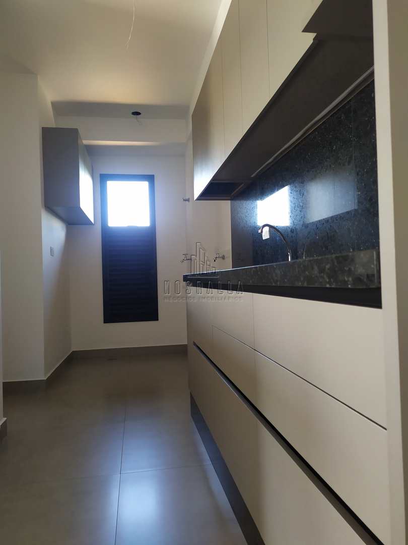 Apartamento para alugar com 2 quartos, 65m² - Foto 4