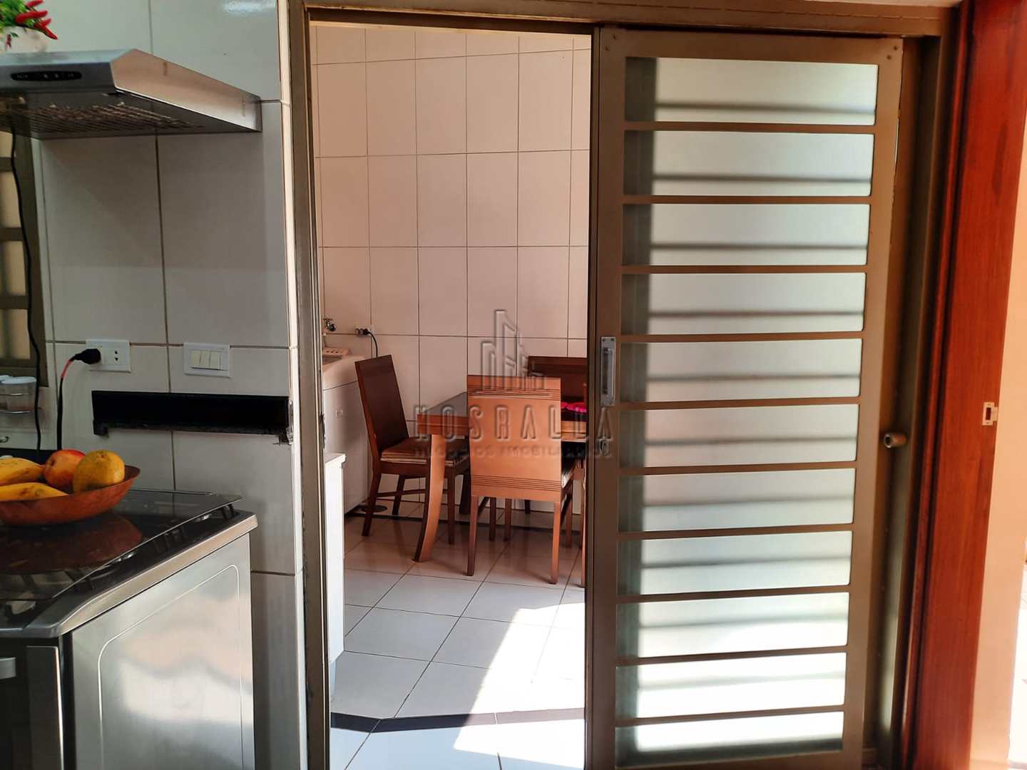 Casa à venda com 2 quartos, 200m² - Foto 11