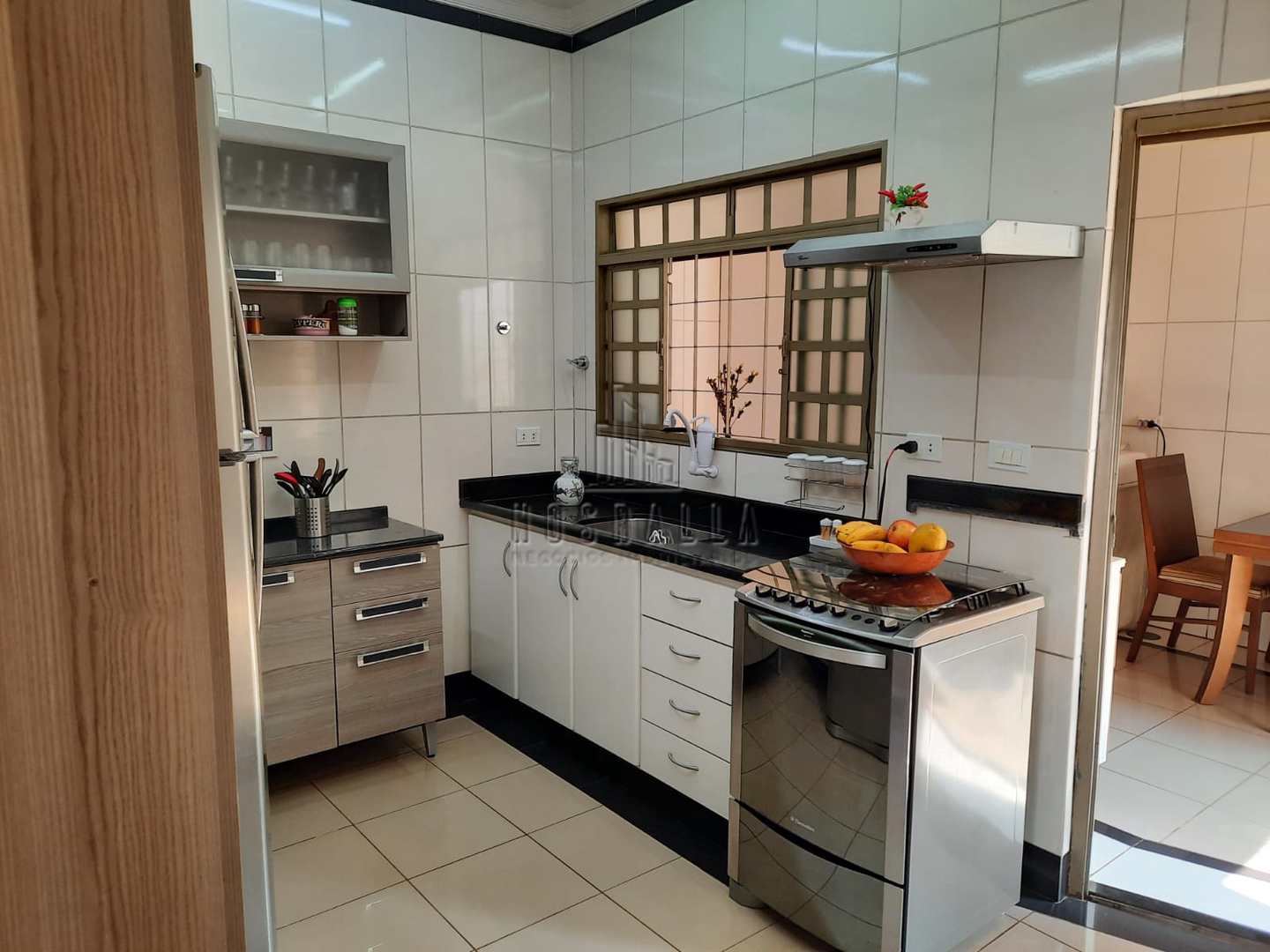 Casa à venda com 2 quartos, 200m² - Foto 13