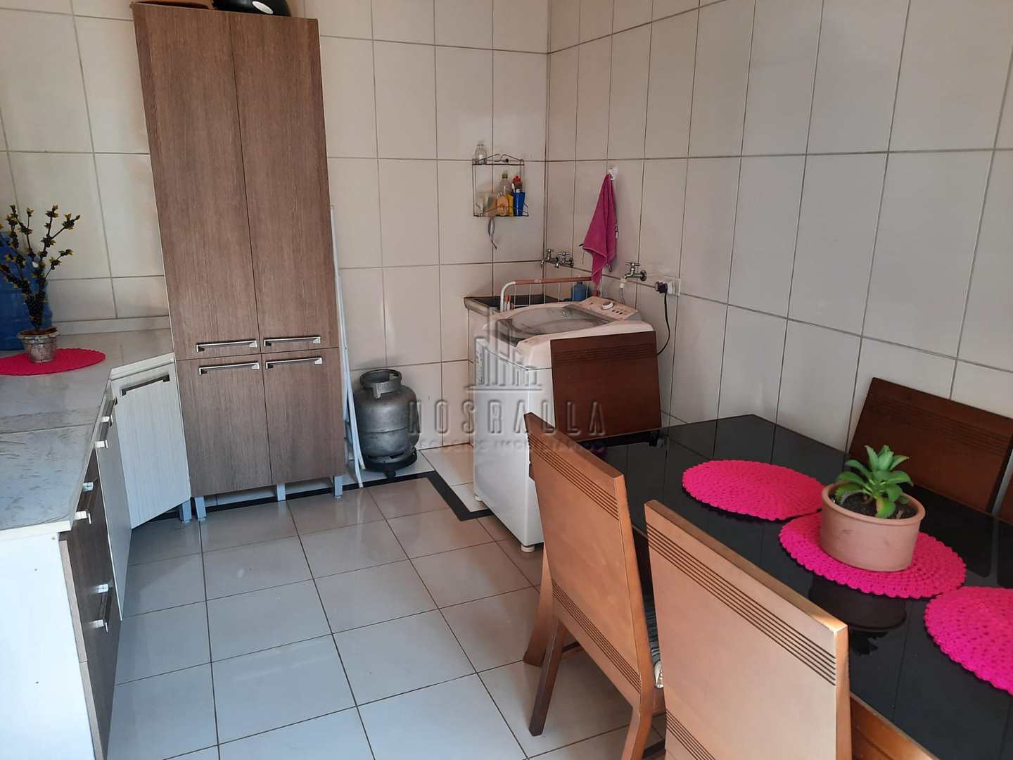 Casa à venda com 2 quartos, 200m² - Foto 9