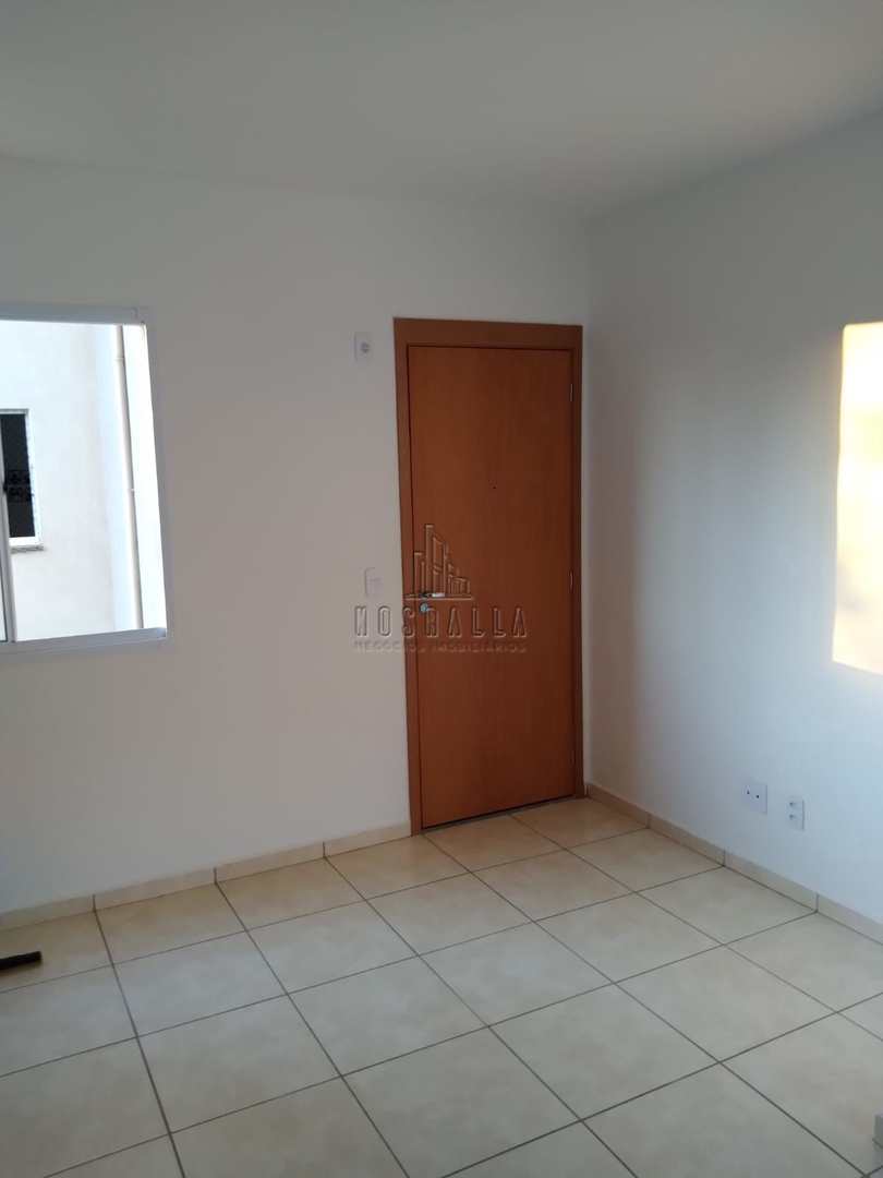 Apartamento à venda com 2 quartos, 43m² - Foto 2