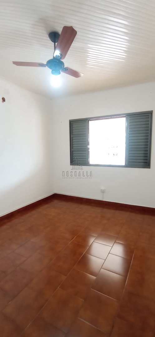 Casa à venda com 2 quartos, 138m² - Foto 11