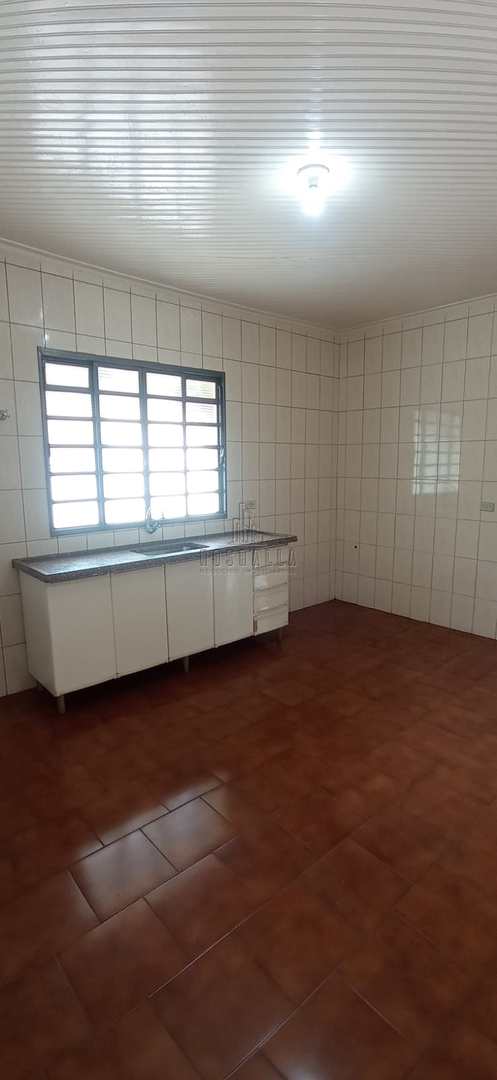 Casa à venda com 2 quartos, 138m² - Foto 7