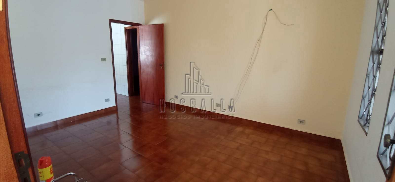 Casa à venda com 2 quartos, 138m² - Foto 2