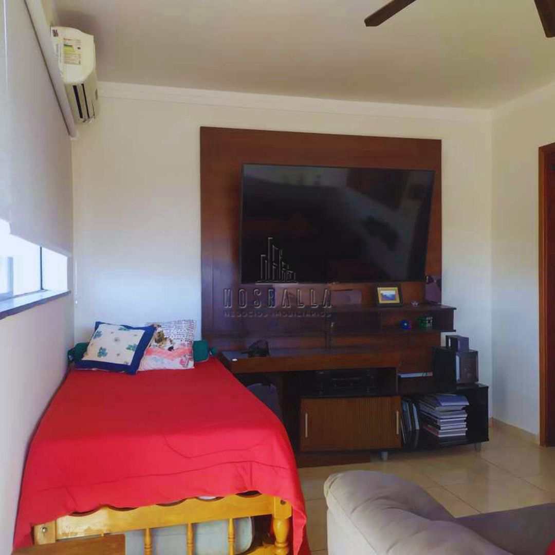 Casa à venda com 11 quartos, 400m² - Foto 32