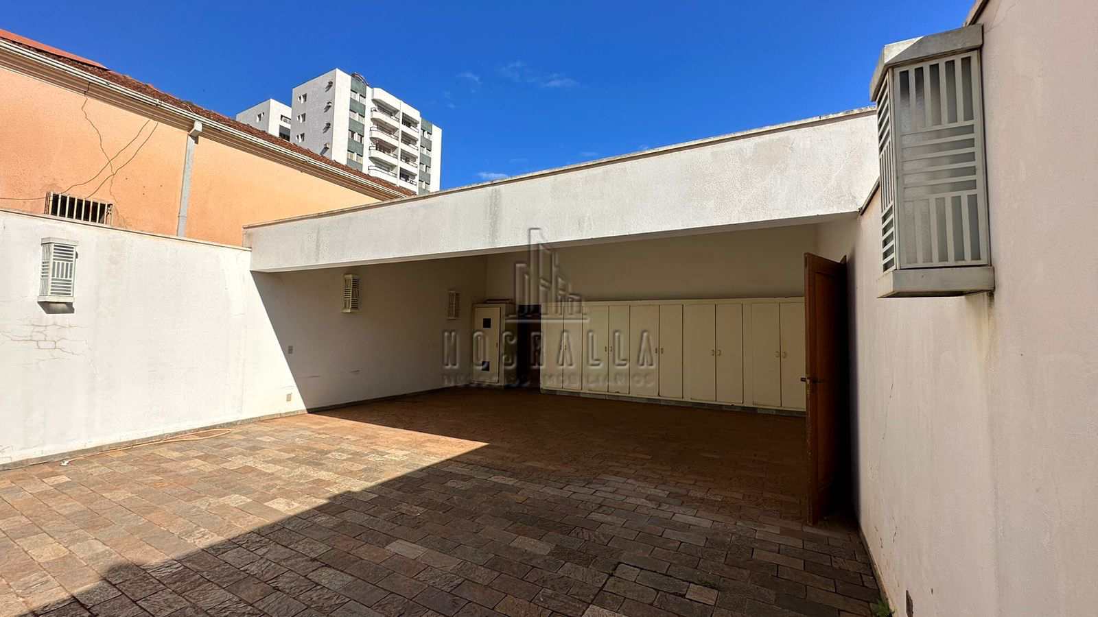 Casa à venda com 4 quartos, 713m² - Foto 3