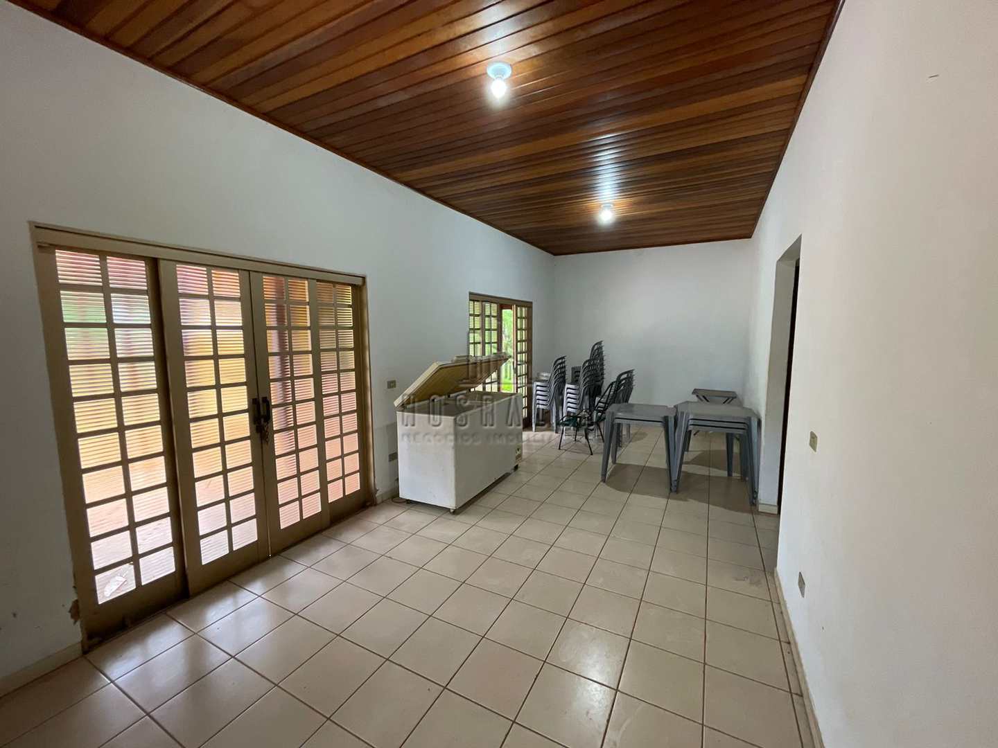 Fazenda à venda com 2 quartos, 5500m² - Foto 24