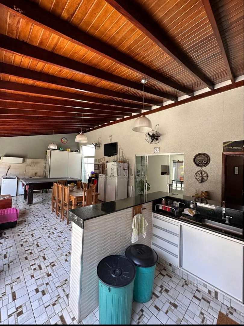 Casa à venda com 3 quartos, 174m² - Foto 3