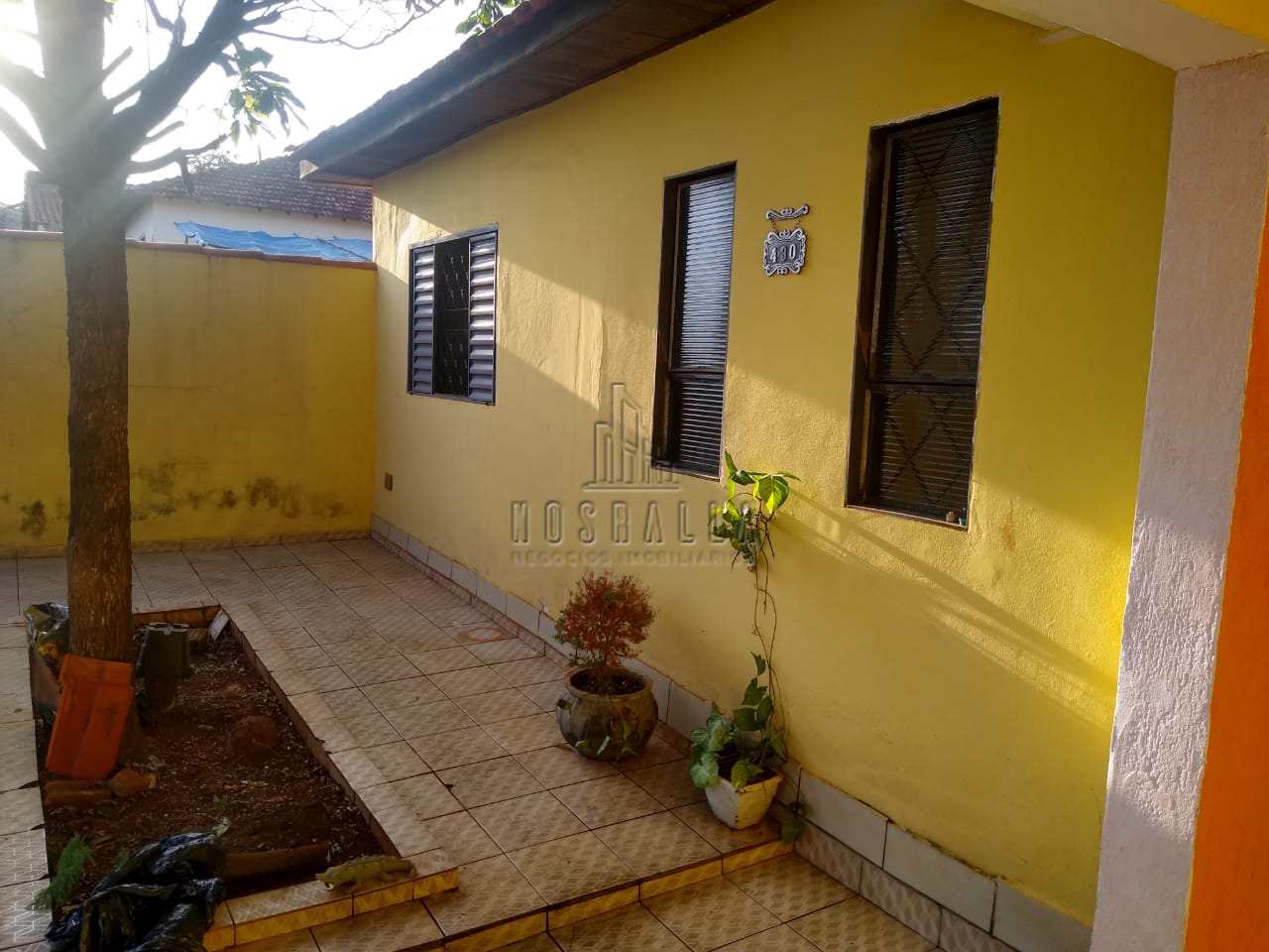 Casa à venda com 4 quartos, 520m² - Foto 1