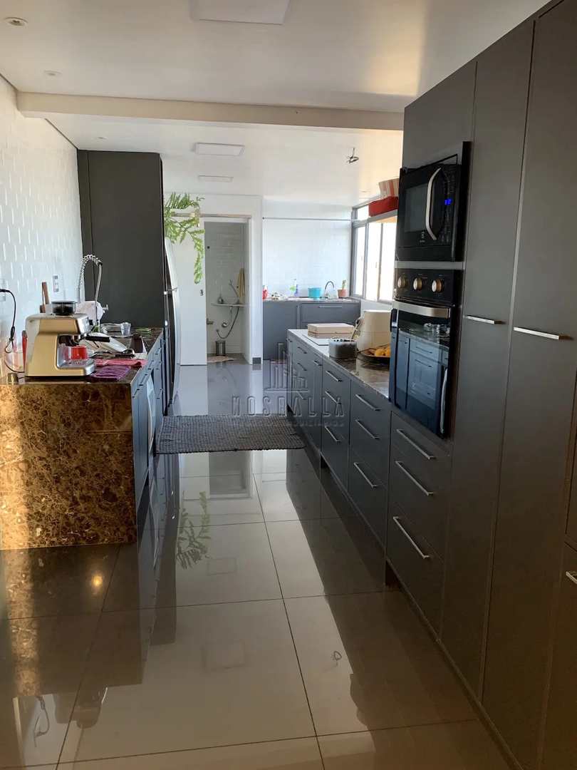 Apartamento à venda com 3 quartos, 138m² - Foto 13