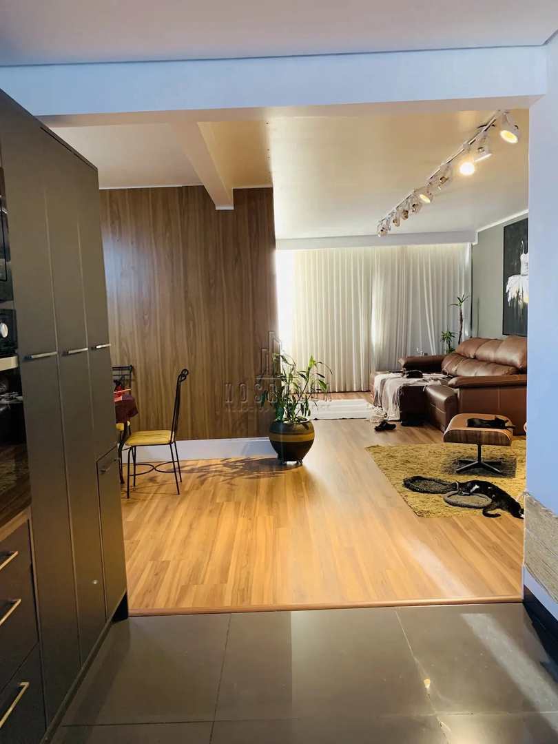 Apartamento à venda com 3 quartos, 138m² - Foto 8