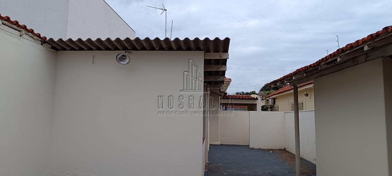 Casa para alugar com 2 quartos, 157m² - Foto 17