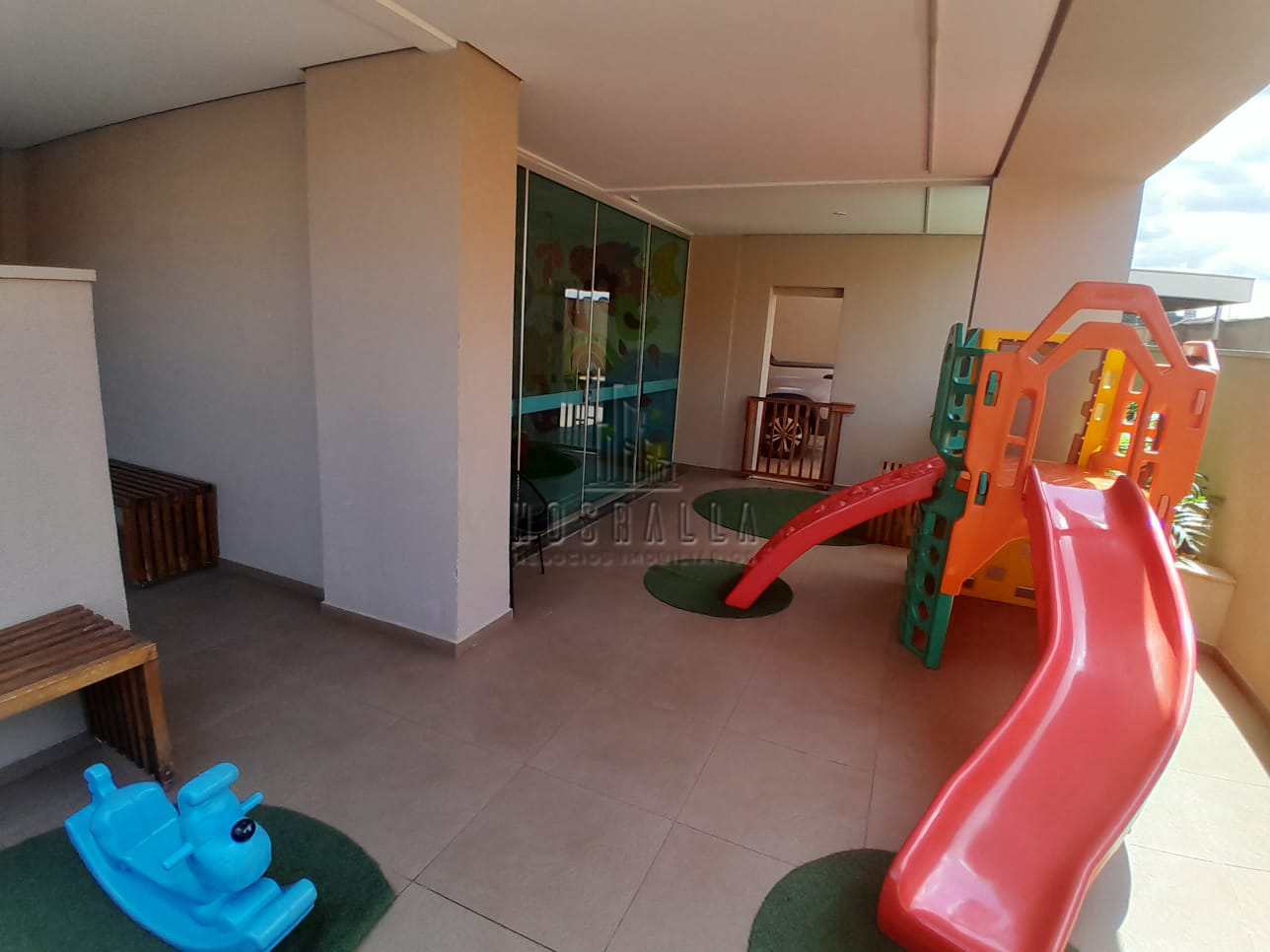 Apartamento à venda com 3 quartos, 95m² - Foto 22