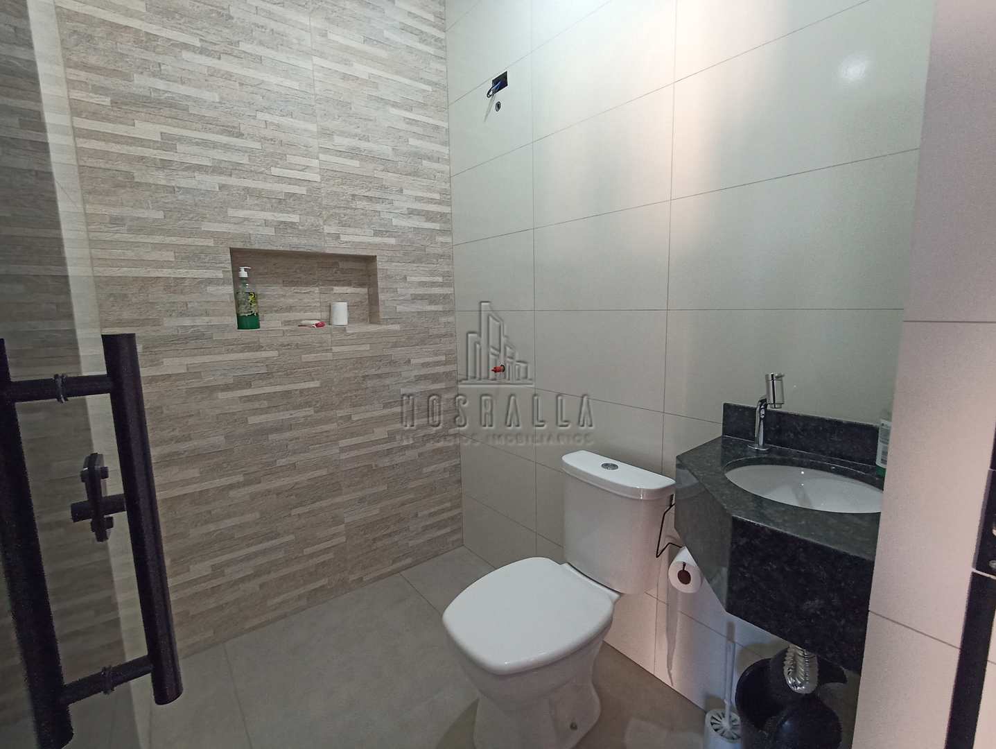 Casa à venda com 2 quartos, 220m² - Foto 16