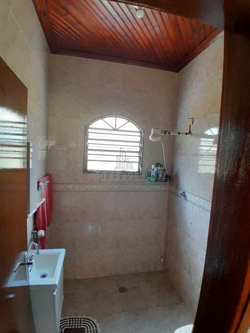 Casa à venda com 2 quartos, 161m² - Foto 5