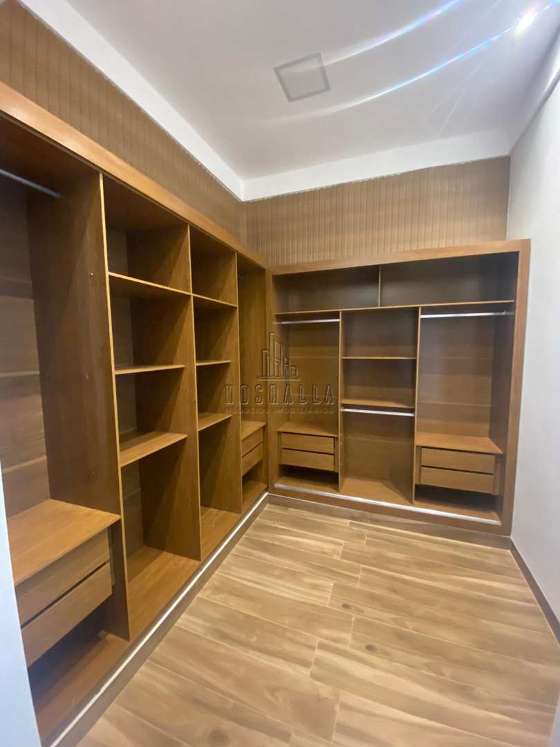 Casa à venda com 3 quartos, 252m² - Foto 7