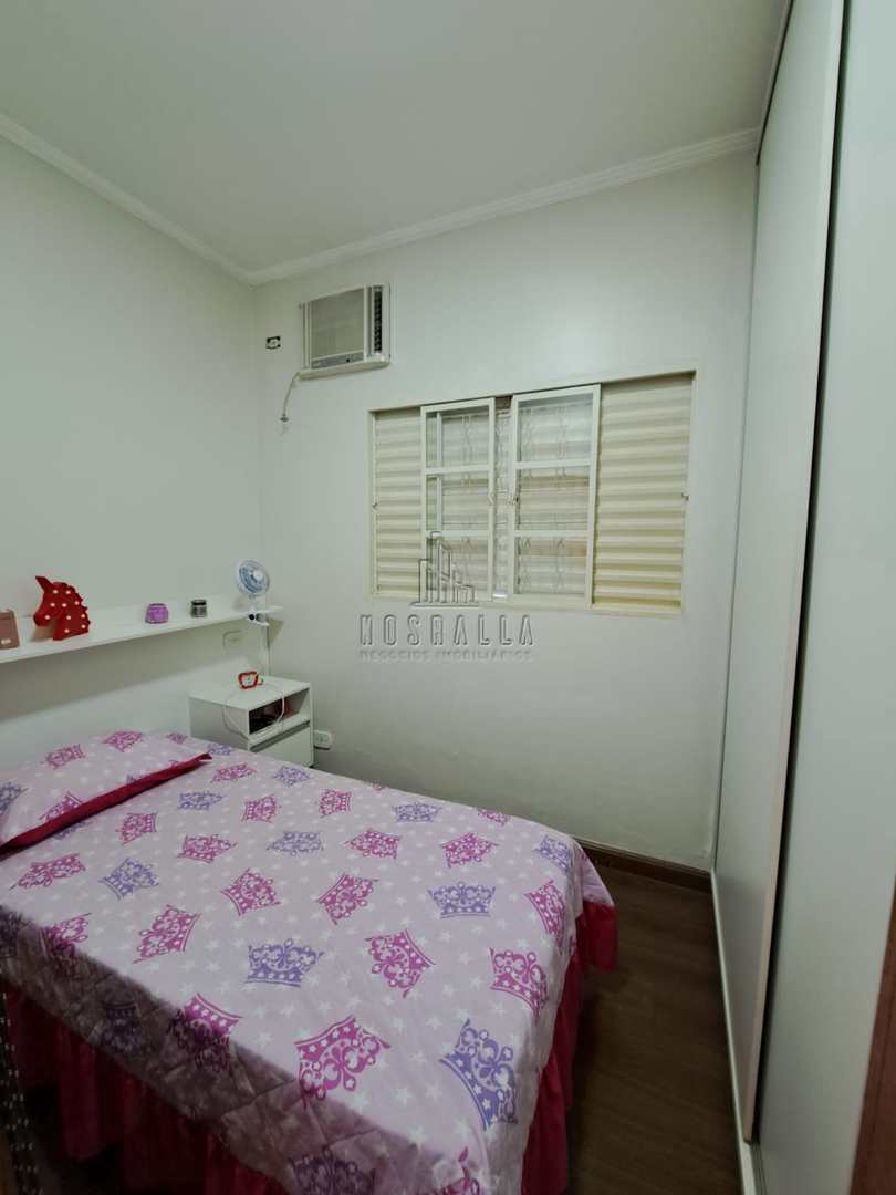 Casa à venda com 3 quartos, 112m² - Foto 11