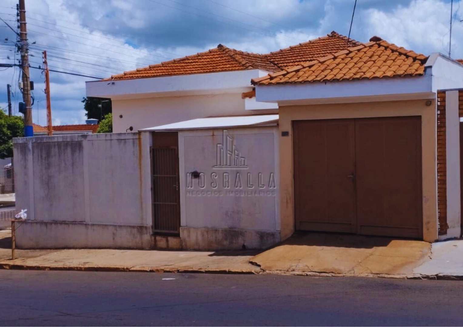 Casa à venda com 3 quartos, 164m² - Foto 2