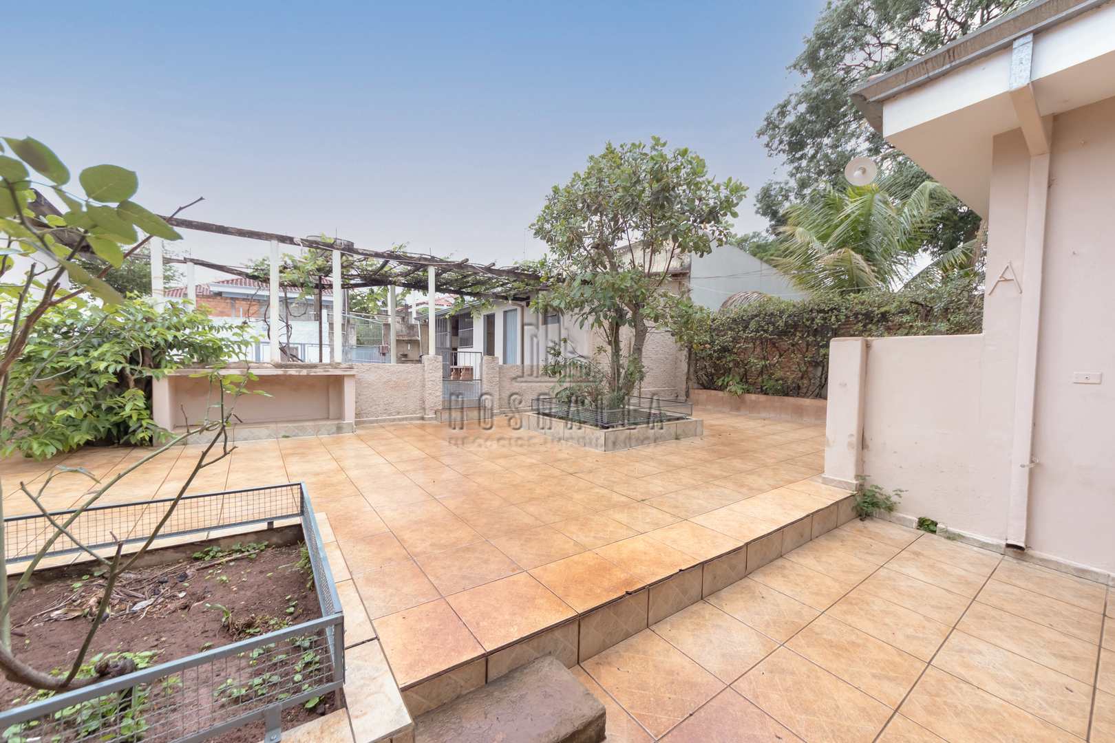 Casa à venda com 1 quarto, 314m² - Foto 11