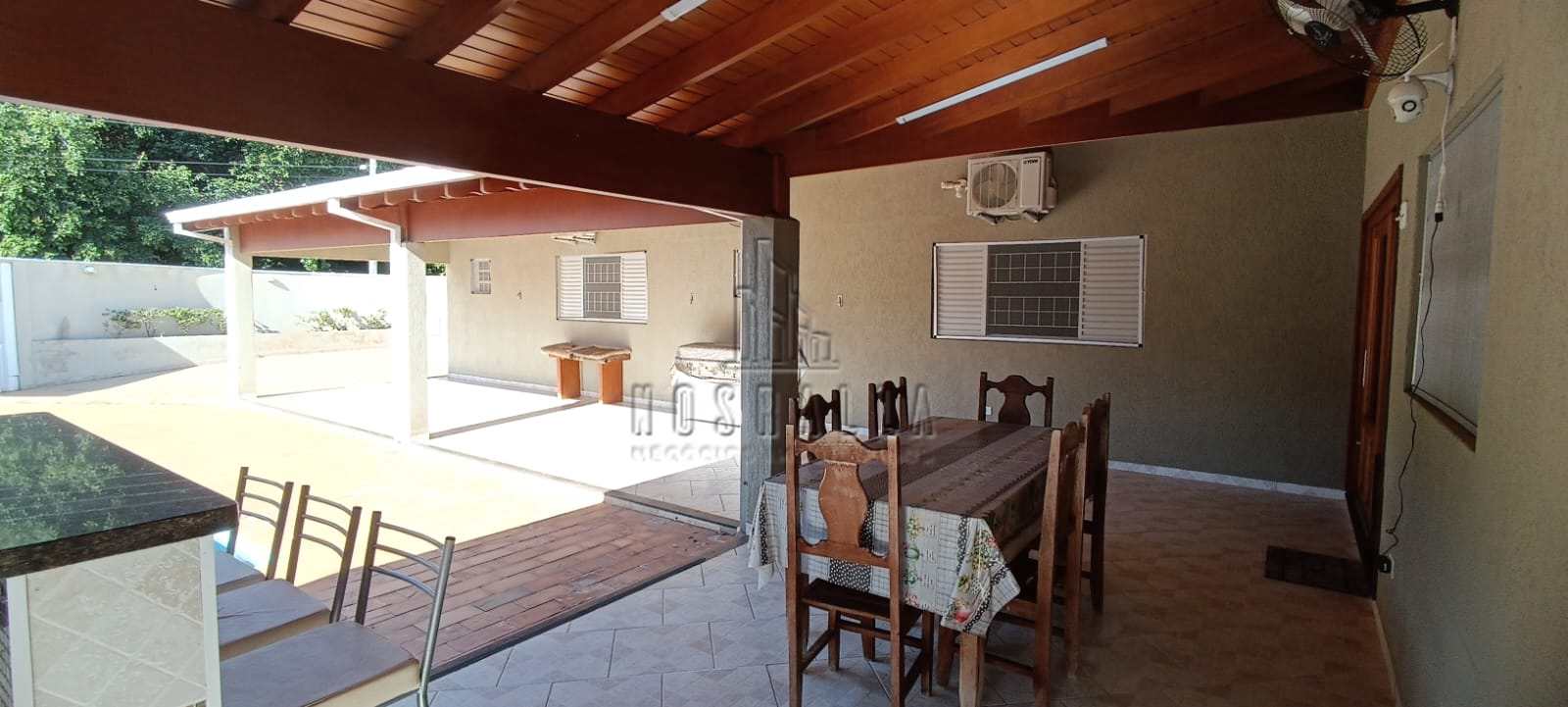 Casa à venda com 3 quartos, 193m² - Foto 8