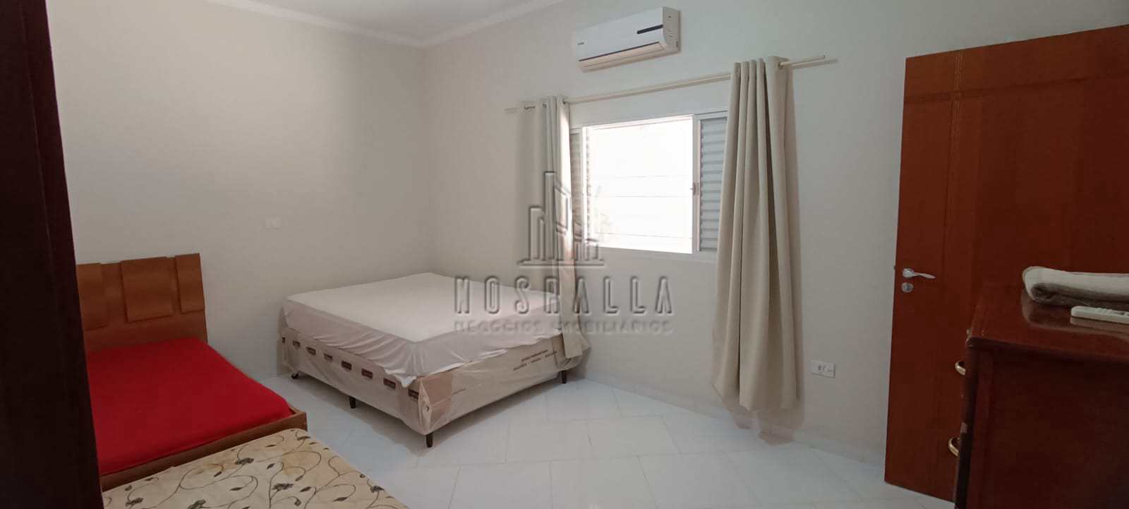 Casa à venda com 3 quartos, 193m² - Foto 19