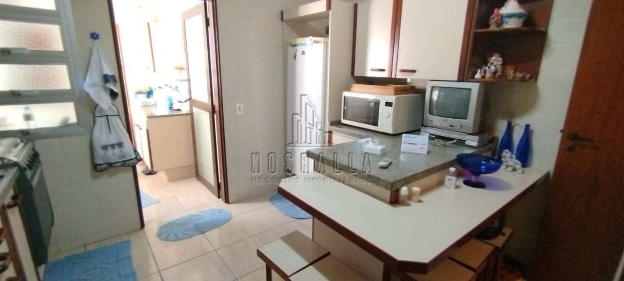 Apartamento à venda com 3 quartos, 138m² - Foto 25